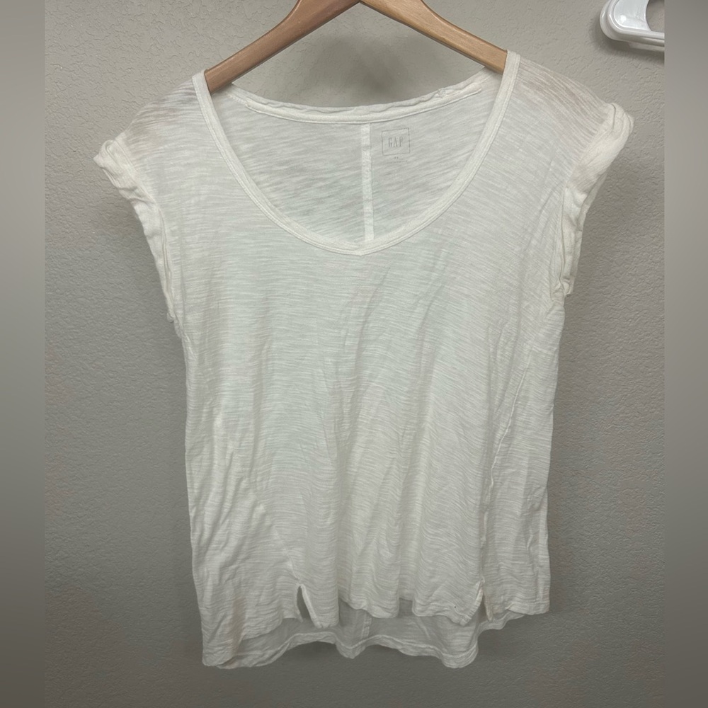 GAP Women's Soft White Short Sleeve Tee